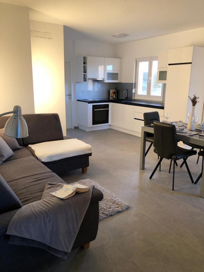 Apartments Villa Prima Privlaka  Bagian luar foto